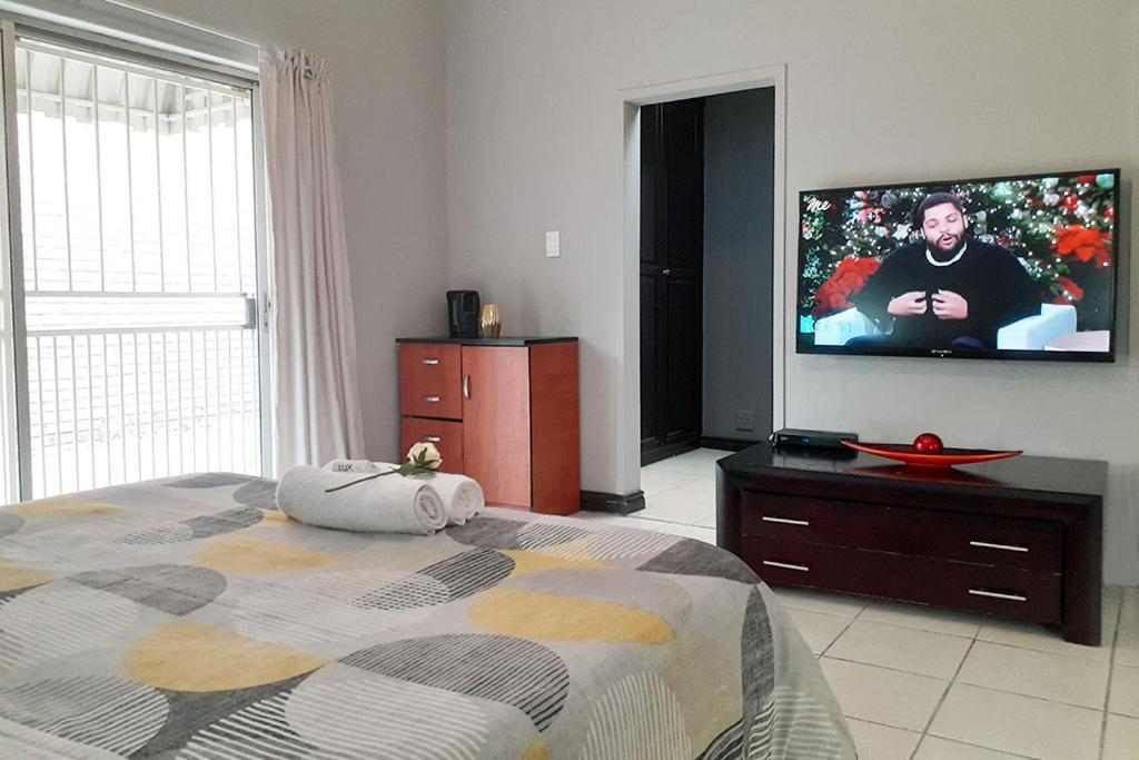 Cozy Hatfield Condo Pretoria-Noord Esterno foto